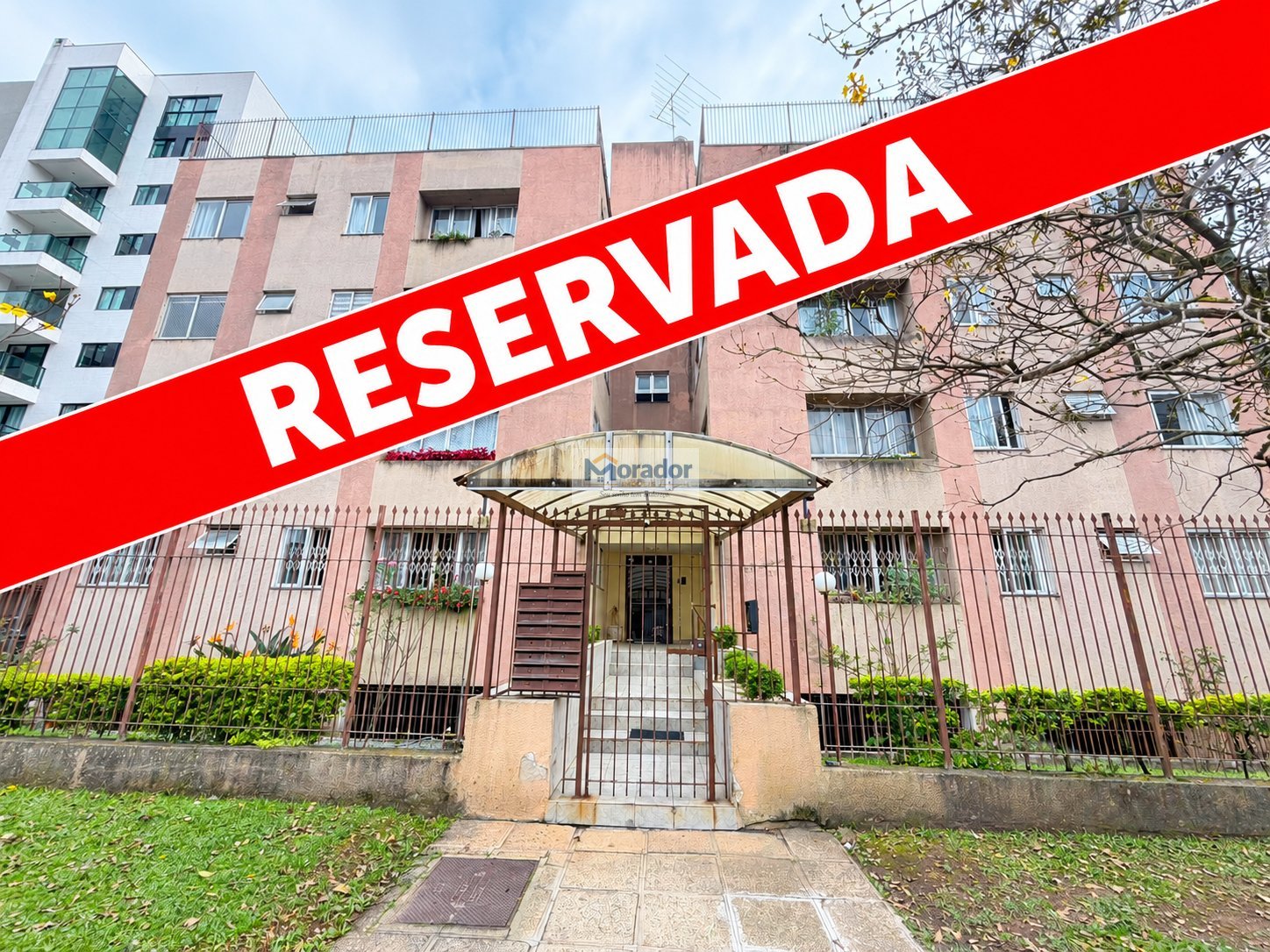 APARTAMENTO GARDEN PARA LOCAÇÃO – BACACHERI | EDIFÍCIO ARUANA